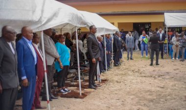 EPST :  Tony Mwaba a inauguré les nouveaux bâtiments du CS Maman Sifa 