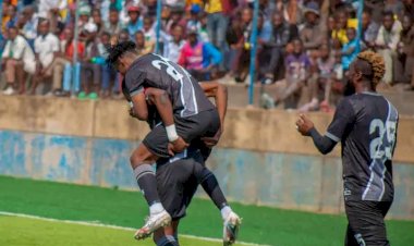 Mazembe écrase Lubumbashi sport et prend la tête des play-offs