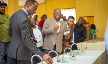 Education : Tony Mwaba inaugure le lycée technique professionnel de Matonge après réhabilitation