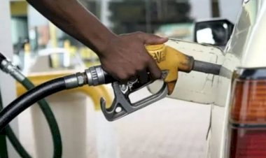 Le prix du carburant sera revu à la hausse dès vendredi, les pétroliers accusent le gouvernement