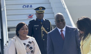 Diplomatie : Félix Tshisekedi à Paris, il échange avec les anciens joueurs du PSG avant Emmanuel Macron 