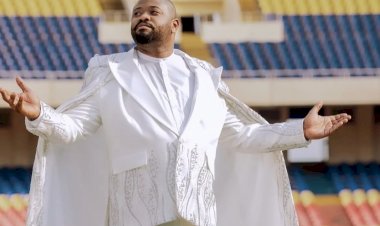 5 choses à savoir sur le concert de Moïse Mbiye au stade des Martyrs