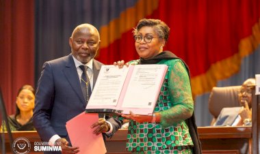 Le gouvernement Judith Suminwa investi 