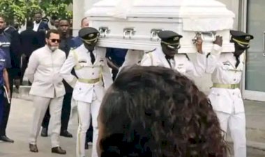 Blanche Odia Tunasi mise en terre