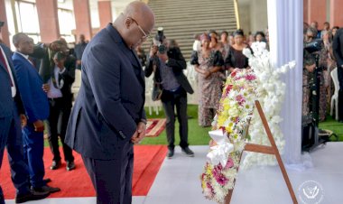 RDC: Félix Tshisekedi le rend un dernier hommage au palais du peuple