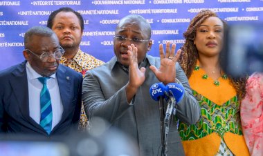 "Nous ne venons pas pour les postes. Ce qui compte c'est la pacification de l'est", Guy Loando