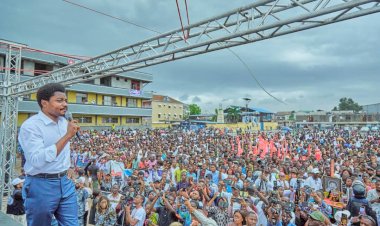 RDC : ''Félix Tshisekedi a échappé à plus de 100 tentatives de coup d’État'', selon Constant Mutamba