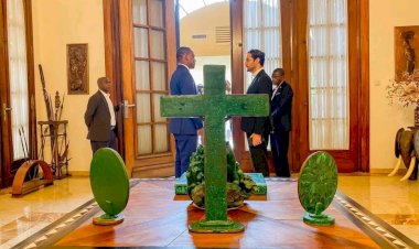 Nonciature apostolique de Kinshasa : Phinnes Massombo salue la mémoire du pape François